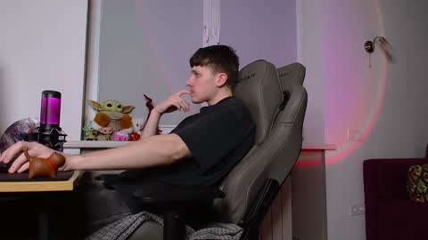 johnny boom online show from 12, 1, 2025