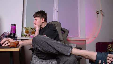 johnny boom online show from 12, 1, 2025