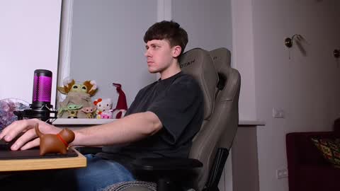 johnny boom online show from 25, 1, 2025