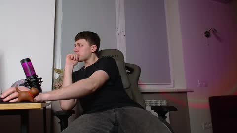 johnny boom online show from 2, 3, 2025