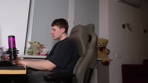 johnny boom online show from 4, 3, 2025