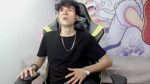 johnny_cagee online show from 12, 1, 2025