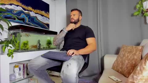 JOHNNY online show from 27, 1, 2025