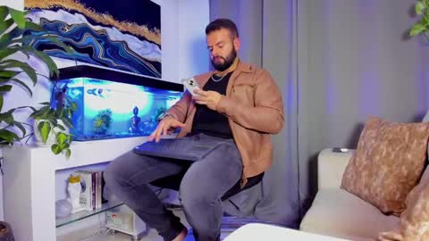 JOHNNY online show from 29, 1, 2025