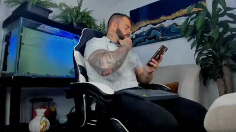 JOHNNY online show from 12, 7, 2026