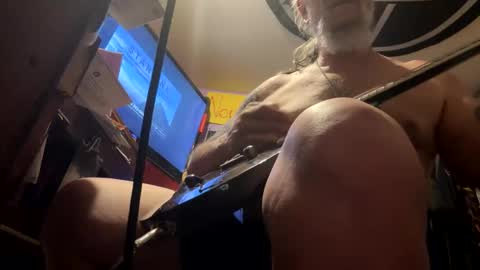 Snapshot of johnnyshung1 chatting on 6, 2, 2026 johnnyshung1 online show from 6, 2, 2026