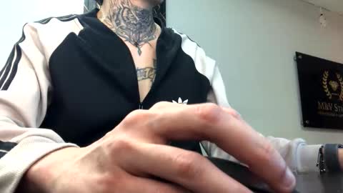 Snapshot of johnsonisaac94_ chatting on 30, 11, 2025 johnsonisaac94 online show from 30, 11, 2025