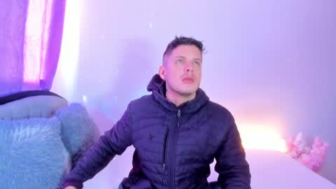 johnycooper08 online show from 26, 7, 2026