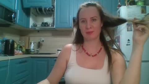 you can call me my Queen online show from 16, 5, 2026