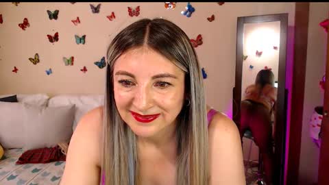 Jolie Mature online show from 6, 2, 2026