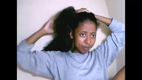 Snapshot of joliekah27 chatting on 1, 11, 2025 joliekah27 online show from 1, 11, 2025