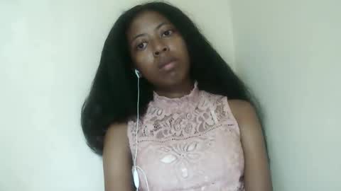 joliekah27 online show from 2, 4, 2026