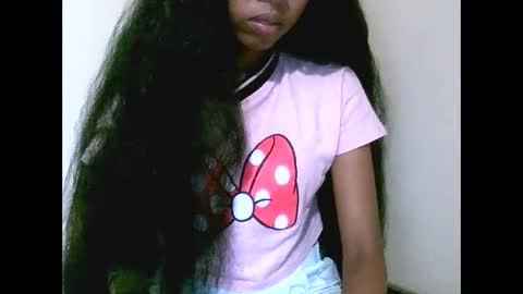 joliekah27 online show from 14, 4, 2026