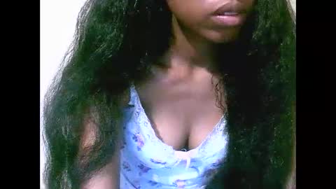 joliekah27 online show from 20, 4, 2026