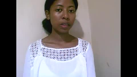 joliekah27 online show from 21, 4, 2026