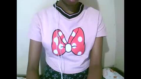 joliekah27 online show from 21, 4, 2026