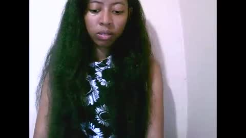 joliekah27 online show from 28, 4, 2026