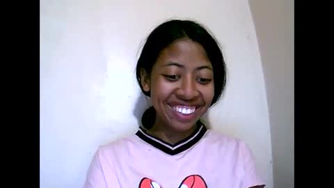 joliekah27 online show from 10, 6, 2026
