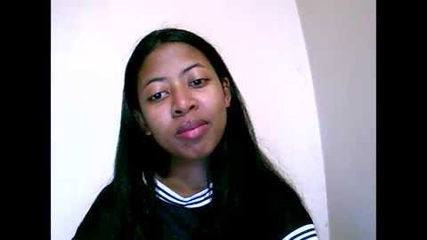 joliekah27 online show from 11, 6, 2026