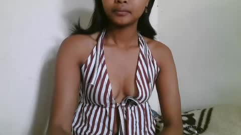 jolienasexi online show from 28, 7, 2026
