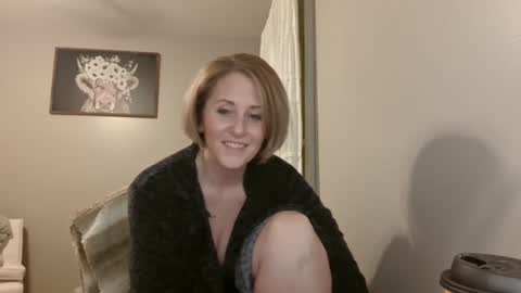 Jolie online show from 6, 2, 2025
