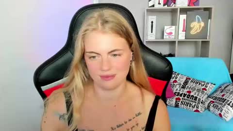 Snapshot of jolly_doll_ chatting on 28, 7, 2026 Jolly online show from 28, 7, 2026