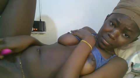 Snapshot of jollynabeb chatting on 18, 9, 2025 jollynabeb online show from 18, 9, 2025