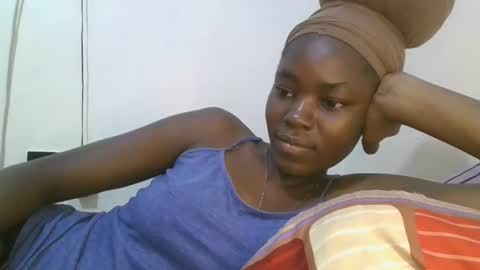 Snapshot of jollynabeb chatting on 13, 10, 2025 jollynabeb online show from 13, 10, 2025