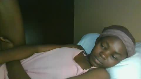 Snapshot of jollynabeb chatting on 18, 11, 2025 jollynabeb online show from 18, 11, 2025