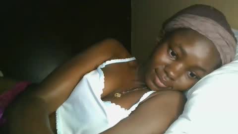 Snapshot of jollynabeb chatting on 24, 11, 2025 jollynabeb online show from 24, 11, 2025