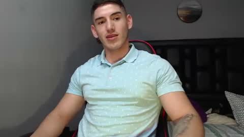 Snapshot of jonathancast08 chatting on 11, 1, 2025 jonathancast08 online show from 11, 1, 2025