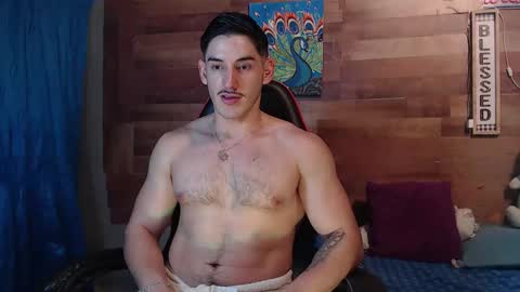 Snapshot of jonathancast08 chatting on 22, 11, 2025 jonathancast08 online show from 22, 11, 2025