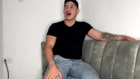 jonathancast08 online show from 18, 4, 2026