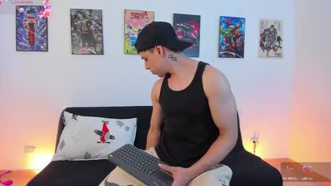 Instagram jonathanfit14 online show from 4, 2, 2026