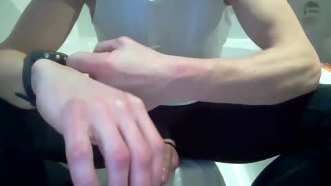 jordie198902 online show from 18, 12, 2025