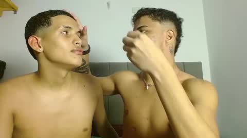 JOSE AND DANIEL online show from 1, 7, 2026
