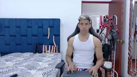 jose_rumbero91 online show from 15, 12, 2025