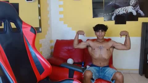 Snapshot of jose_sexycumm chatting on 24, 9, 2025 jose_sexycumm online show from 24, 9, 2025