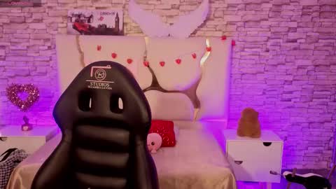 Joselyn  online show from 8, 2, 2026