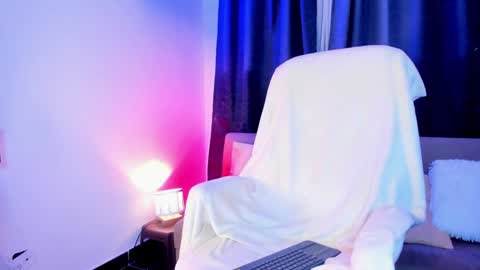 Josep online show from 8, 2, 2025