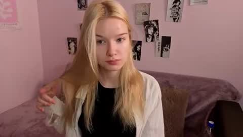 Snapshot of josephtrunzo chatting on 29, 7, 2026 Lana online show from 29, 7, 2026
