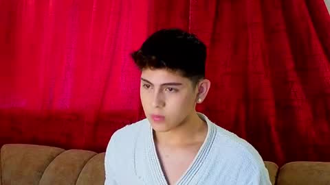 Snapshot of josethariaz25 chatting on 23, 4, 2026 JOSETH ARIAZ online show from 23, 4, 2026