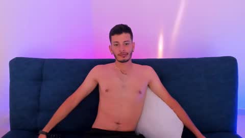 Snapshot of josh_and_val chatting on 30, 9, 2025 Josh Val online show from 30, 9, 2025