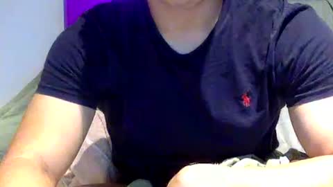 joshasian0713 online show from 4, 12, 2025