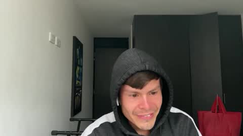 Snapshot of josheli chatting on 17, 2, 2025 Nicolas online show from 17, 2, 2025