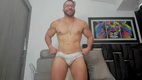 Snapshot of joshualyon chatting on 19, 5, 2026 Joshua The Lion online show from 19, 5, 2026