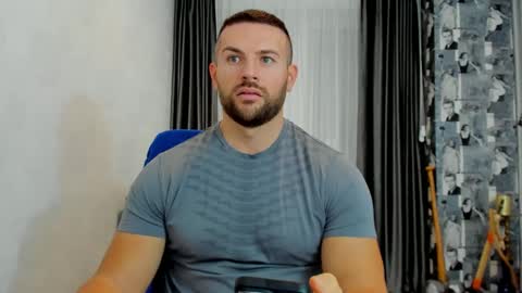 joshuamuscle69 online show from 2, 2, 2025