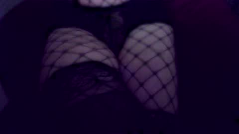 Sissy with shrunken little clitty online show from 13, 10, 2025