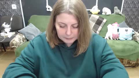 Snapshot of josiesun771 chatting on 11, 10, 2025 josiesun771 online show from 11, 10, 2025