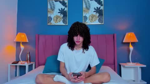 Snapshot of joss_shellby chatting on 13, 11, 2025 joss_shellby online show from 13, 11, 2025